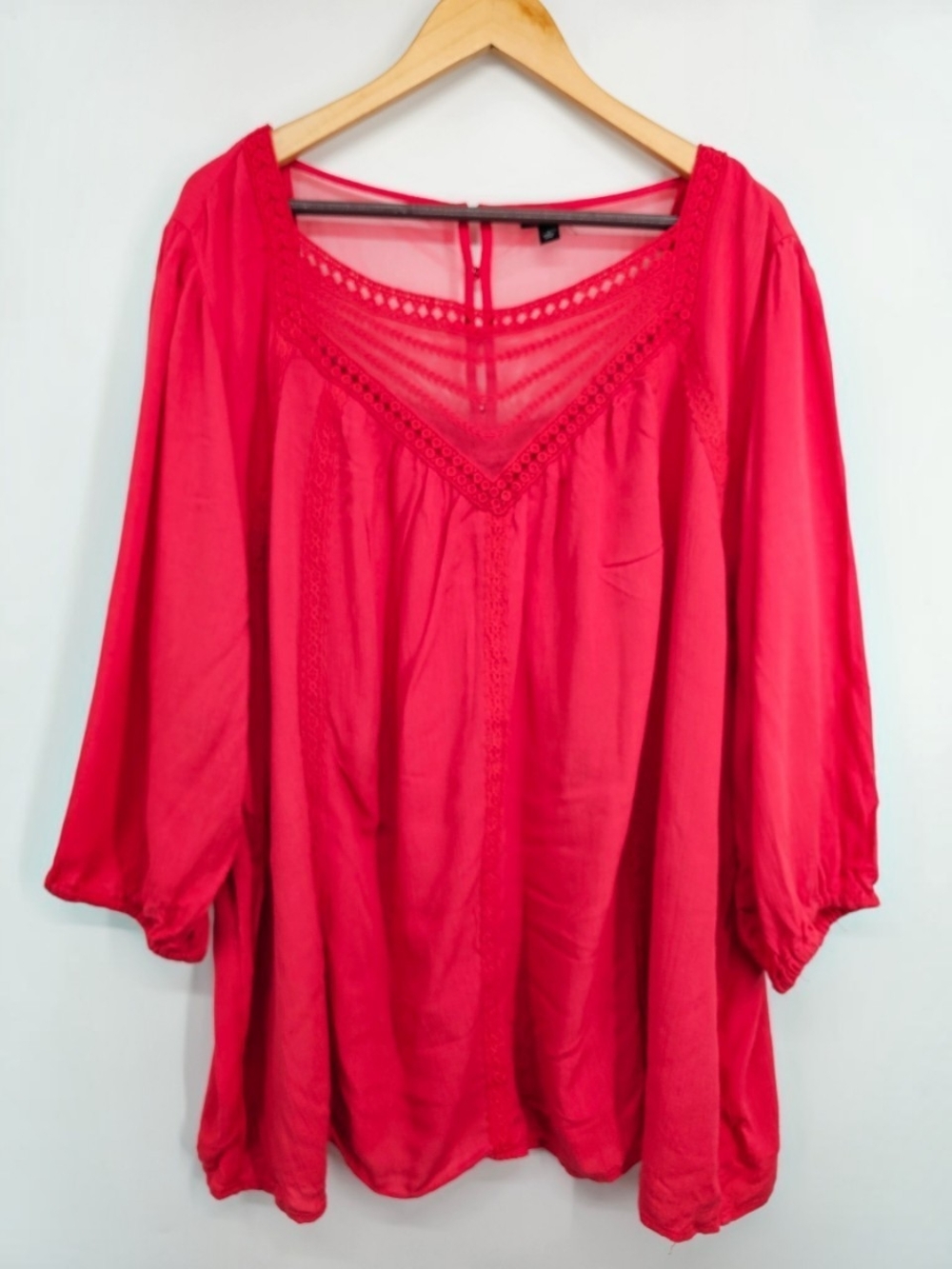 Torrid 3X Red Crochet Lace Mesh Yoke Boho Peasant Blouse Rayon Tunic Top